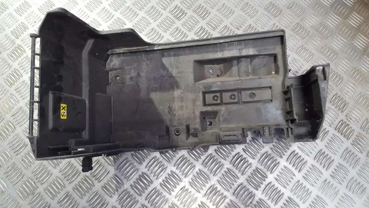 24413805 Opel Vectra C Dangtis akumuliatoriaus dėžės