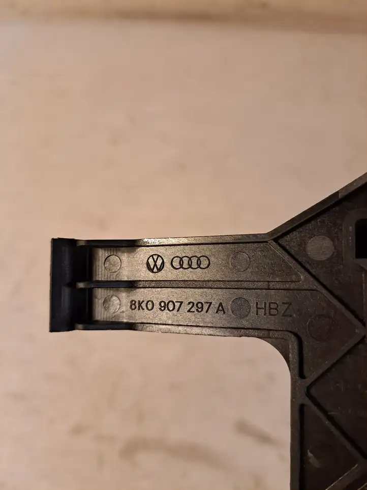 Audi A5 8T 8F (2007 - 2011) 8K0907297 Прочая отделка багажника — фото 4