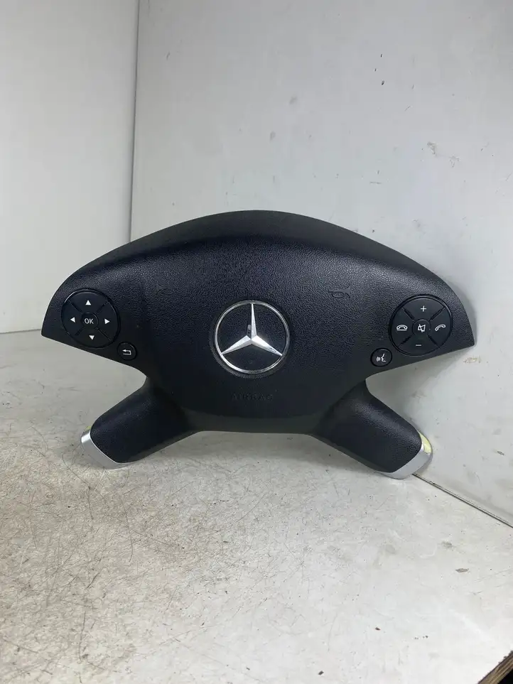 Mercedes-Benz E W212 (2009 - 2016) 21286001029 Подушка безопасности руля — фото 1