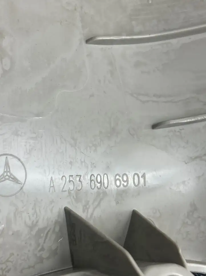 Mercedes-Benz GLC X253/C253 (2015 - ) A2536906901 Верхняя обшивка стойки B — фото 4