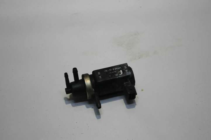 8D0906627 Audi A4 S4 B5 8D Solenoidinis vožtuvas