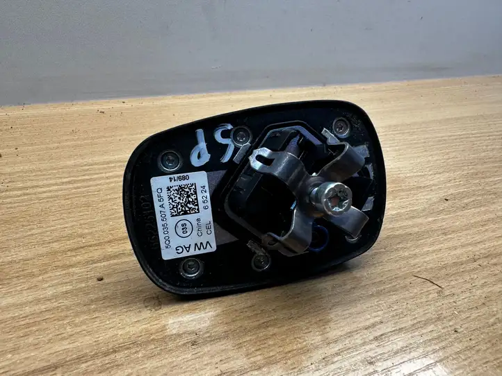 Volkswagen Golf Sportsvan (2014 - 2017) 5Q0035507A GPS антенна — фото 3