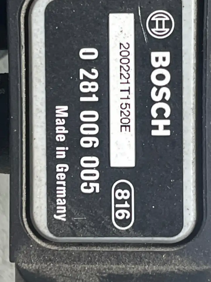 Audi A4 S4 B8 8K (2011 - 2015) 0281006005 Датчик давления выхлопных газов — фото 3