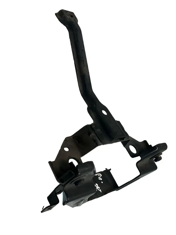 Ford Fiesta (2009 - 2012) 8V51A166C750AB Держатель аккумулятора — фото 2