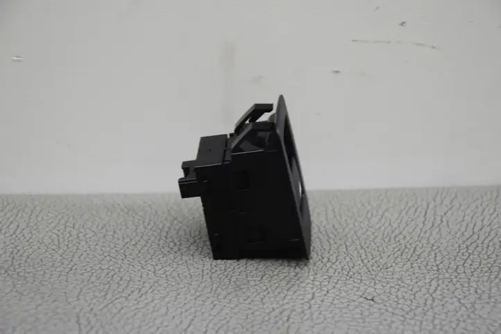 BMW 3 F30 F35 F31 (2012 - 2018) 920810602 Блок кнопок стеклоподъемников — фото 2