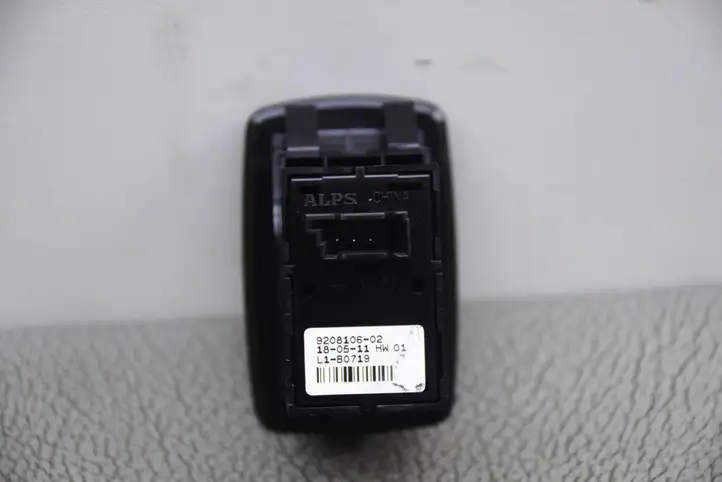 BMW 3 F30 F35 F31 (2012 - 2018) 920810602 Блок кнопок стеклоподъемников — фото 7