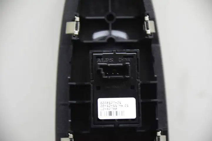 BMW 1 F20 F21 (2011 - 2019) 920810701 Блок кнопок стеклоподъемников — фото 2