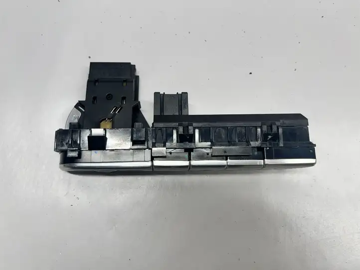 Audi A8 S8 D4 4H (2013 - 2017) 4H1959674BJ Блок кнопок на панели — фото 9