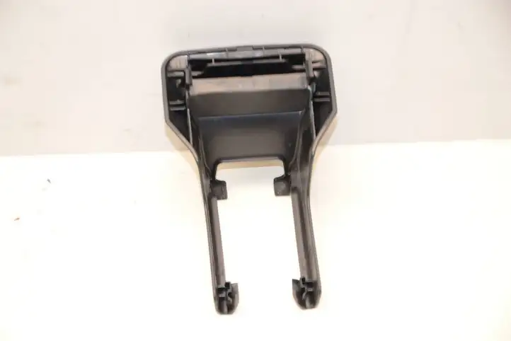 Toyota RAV 4 (XA40) (2012 - 2018)  7215842020 Отделка лыжи переднего сиденья водителя