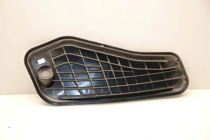 Skoda Octavia Mk3 (5E) (2013 - 2019)  5E0839915A Другая деталь отделки задний дверей