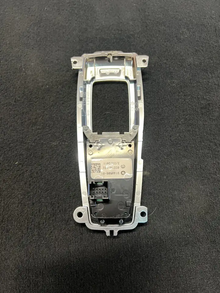 BMW X5 E70 (2006 - 2013) 9148508 Кнопка ручного тормоза — фото 3