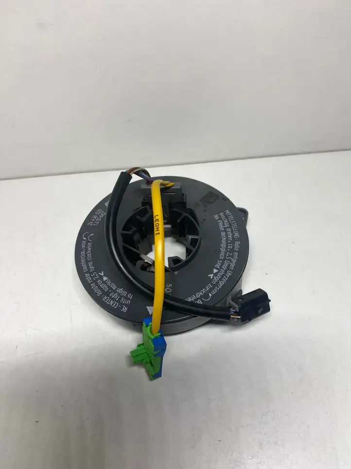 Opel Zafira A (1999 - 2003) 24436920 Контактное кольцо SRS — фото 1