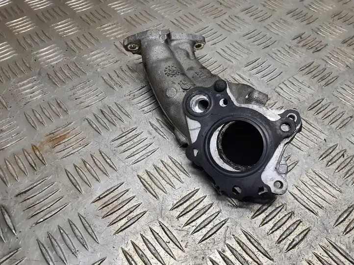 Infiniti Q70 Y51 (2013 - 2019) A6511402108 Трубка EGR — фото 3