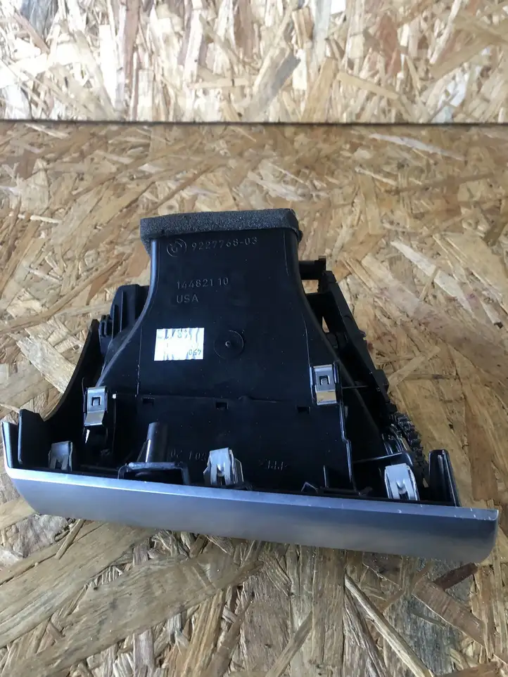 BMW X5 E70 (2006 - 2013) 922776803 Боковой воздушный дефлектор — фото 3