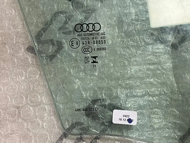 Audi Q7 4M (2015 - ) 4M0845022D Стекло передней двери — фото 5
