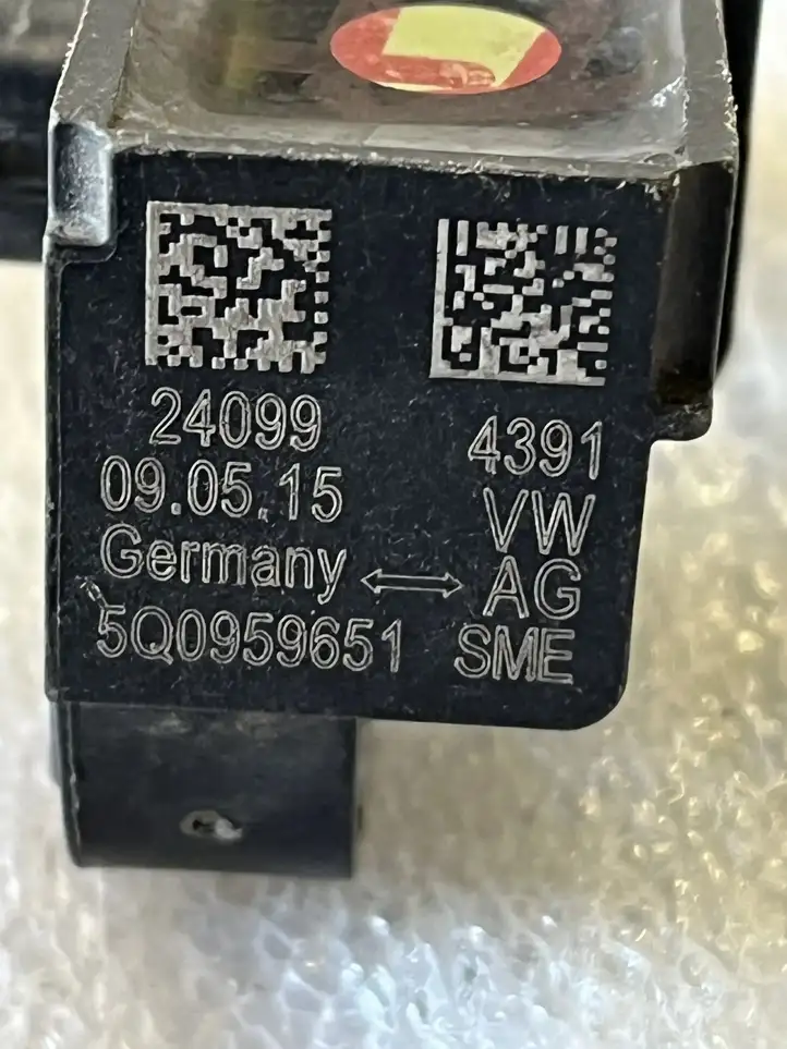 Audi A3/S3 8V (2012 - 2016) 5Q0959651 Датчик удара SRS — фото 3