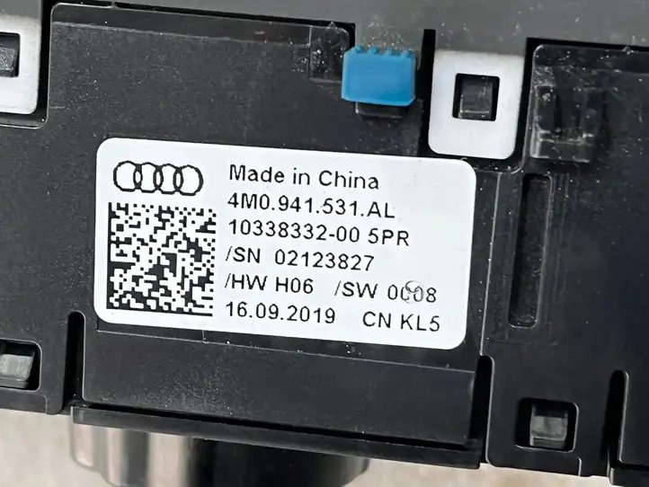 Audi Q7 4M (2015 - ) 4M0941531AL Включатель фонарей — фото 3