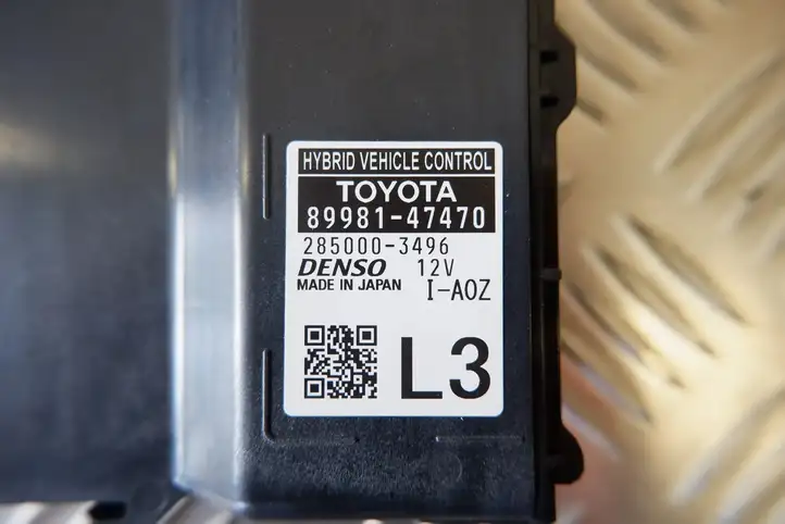 Toyota Prius (XW50) (2015 - ) 8998147470 Прочие блоки управления — фото 3