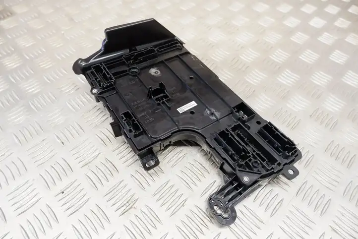Tesla Model 3 (2017 - 2023) 156745500C Модуль комфорта — фото 9