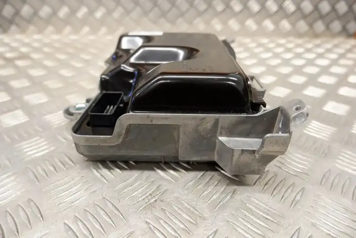 Tesla Model 3 (2017 - 2023) 156930300A Модуль комфорта — фото 6