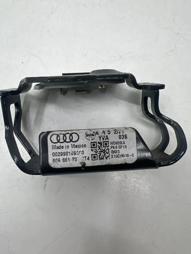 Audi Q5 SQ5 (2017 - ) 002990109200 Прочие детали салона — фото 2