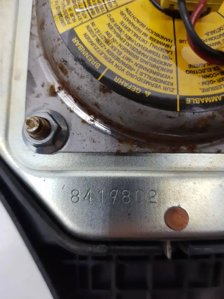 Toyota RAV 4 (XA20) (2000 - 2005) 8419802 Крышка airbag рулевого колеса — фото 4