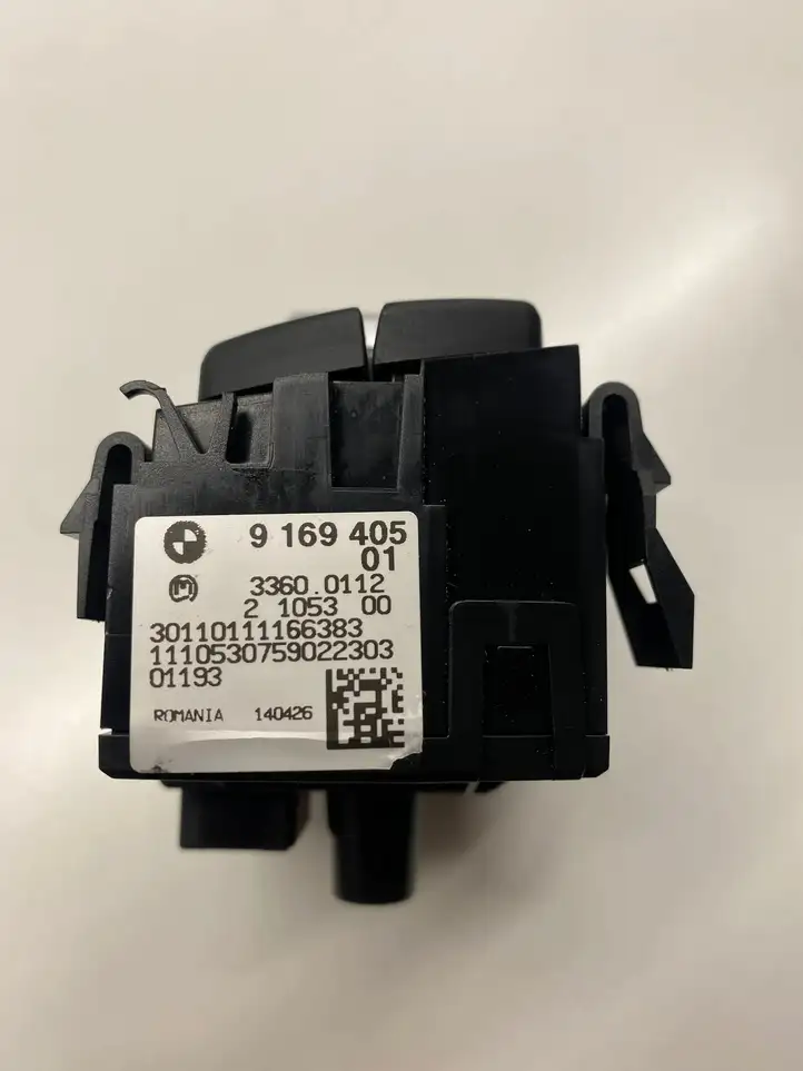 BMW 3 E90 E91 (2005 - 2012) 9169405 Включатель фонарей — фото 3