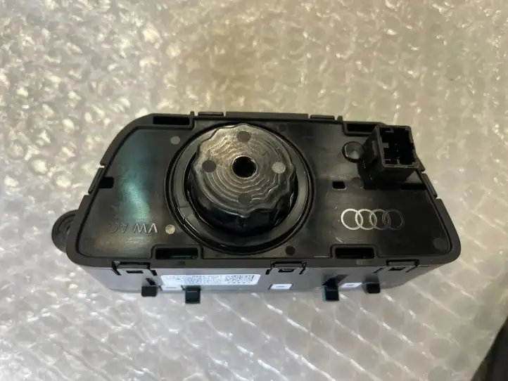 Audi Q7 4M (2015 - ) 4M0941531AL Включатель фонарей — фото 2
