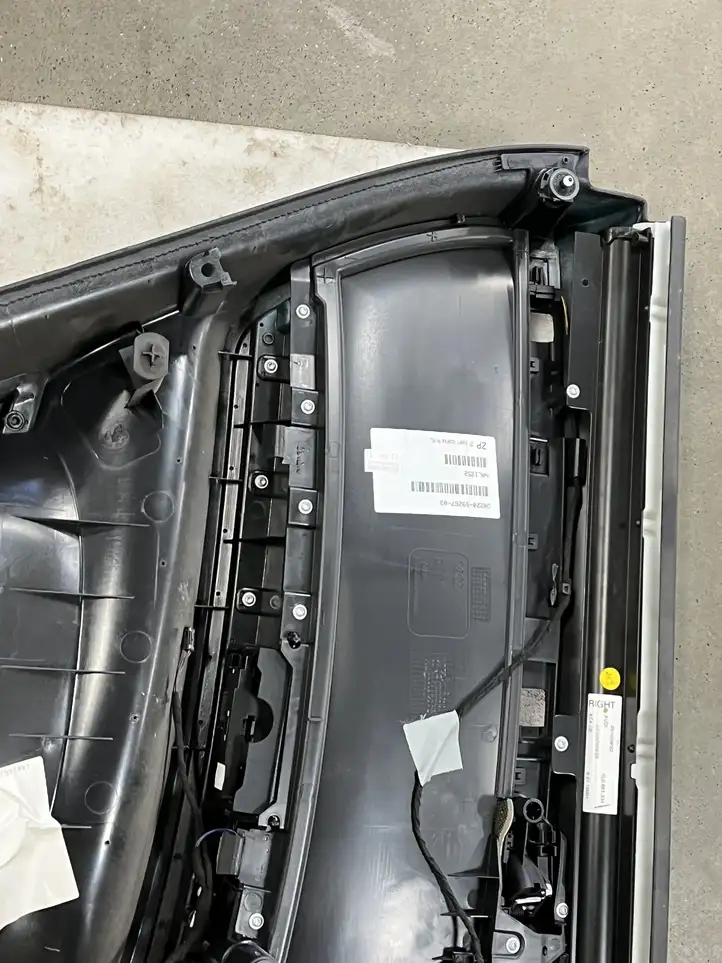 Audi Q7 4L (2009 - 2015) Обшивка задней двери — фото 2