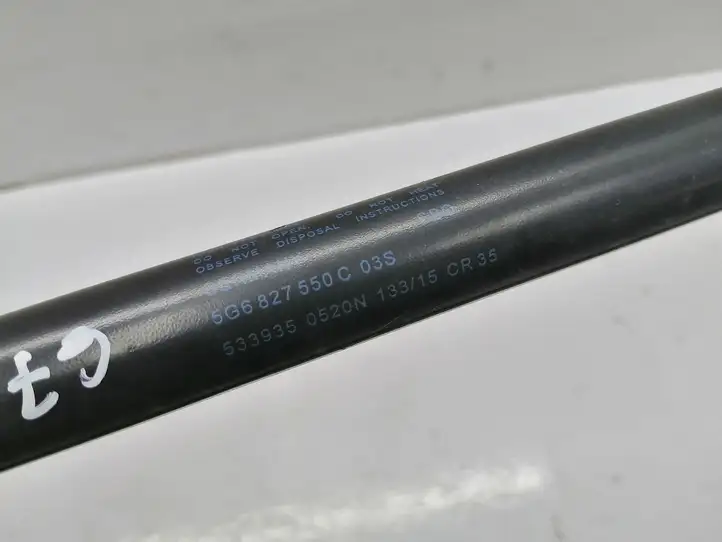 Volkswagen Golf VII (2013 - 2019) 5G6827550C Амортизатор крышки багажника — фото 4
