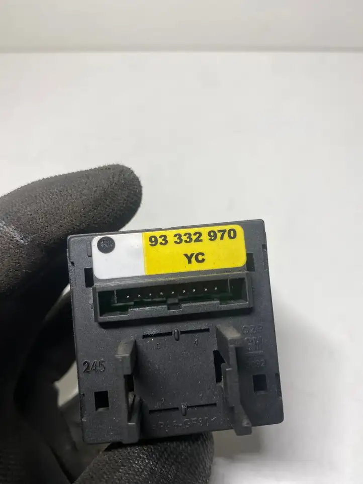 Opel Meriva A (2002 - 2006) 93332970 Включатель аварийных фонарей — фото 3