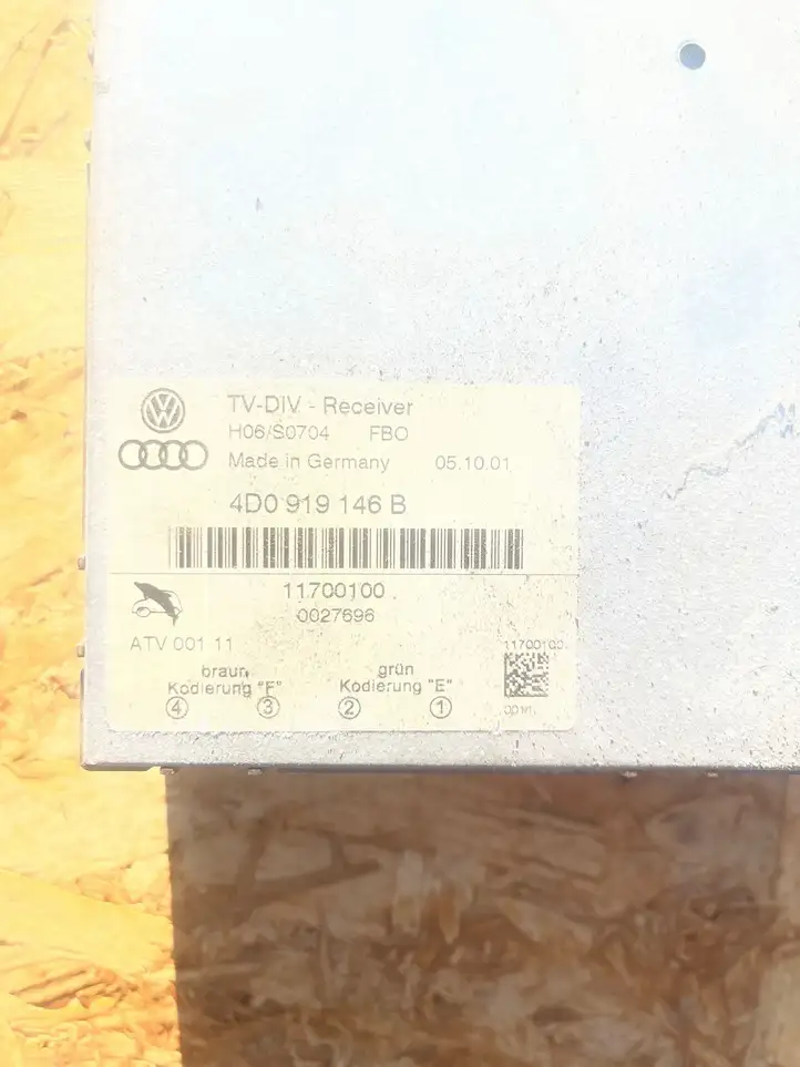 Audi A4 S4 B6 8E 8H (2000 - 2006) 4D0919146B Модуль управления видео — фото 3