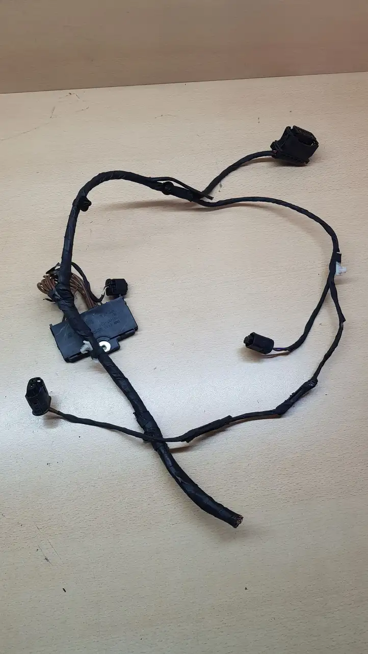 BMW 4 F32 F33 (2013 - 2017) 6825781 Прочая электропроводка — фото 1