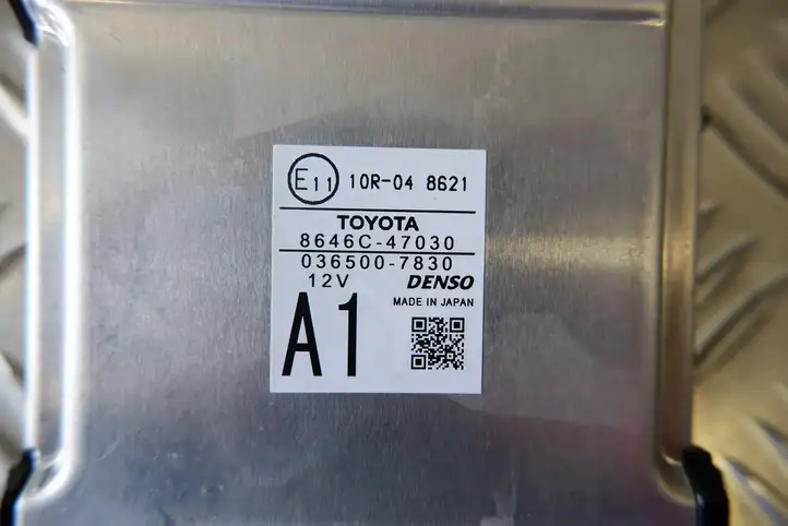 Toyota Prius (XW50) (2015 - ) 8646C47030 Камера в лобовом стекле — фото 2