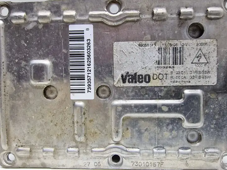 Volvo XC90 (2006 - 2014) 89035113 Блок розжига ксенона — фото 3