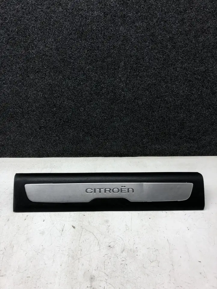 Citroen C4 I Picasso (2006 - 2013) 9677703477 Внутренняя отделка переднего порога — фото 1
