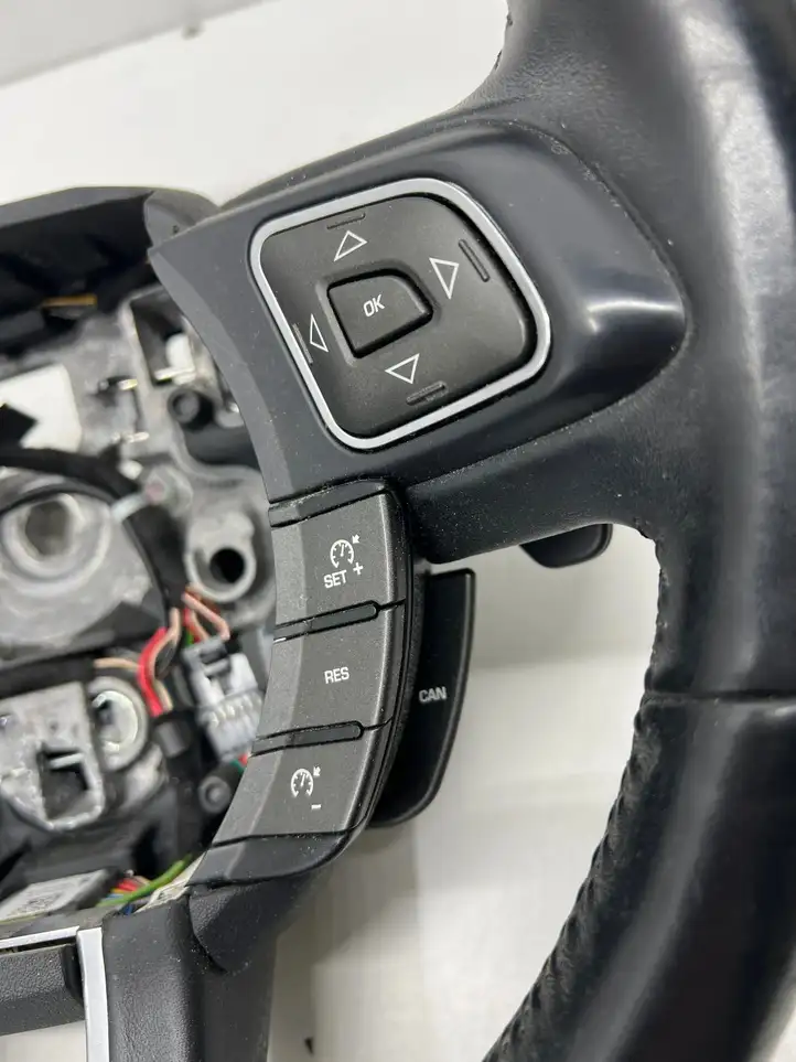 Land Rover Evoque I (2011 - 2015) BJ323F563XD Руль — фото 4