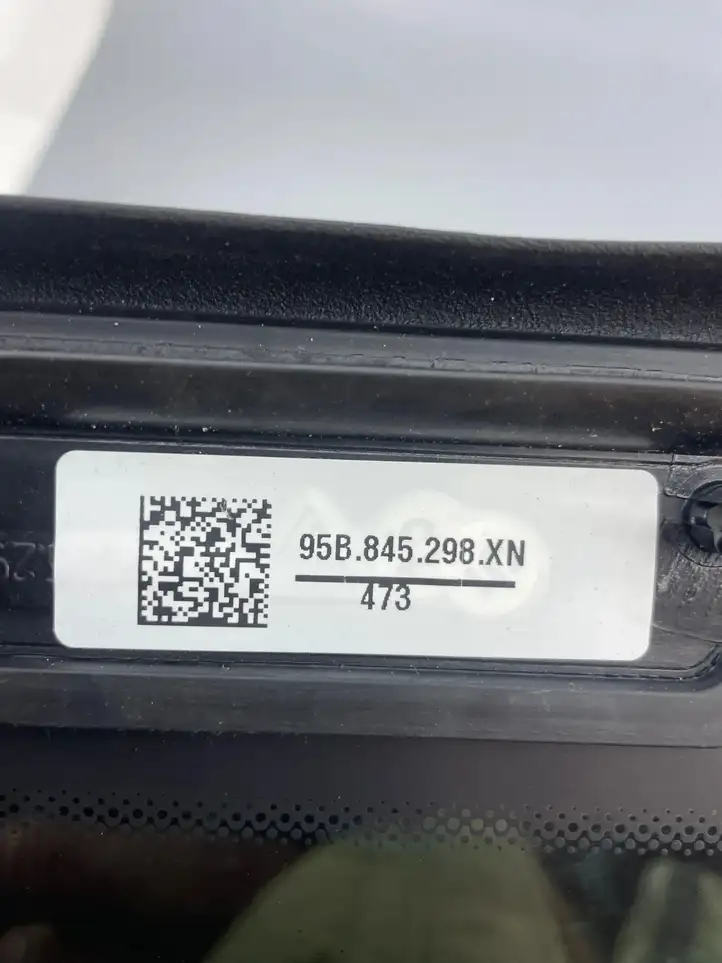 Porsche Macan (95B) (2019 - ) 95B845298XN Заднее боковое стекло — фото 4
