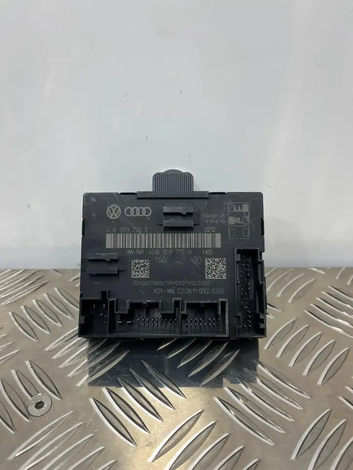Audi A6 C7 (2011 - 2014) 4G8959792A Блок управления дверью — фото 1