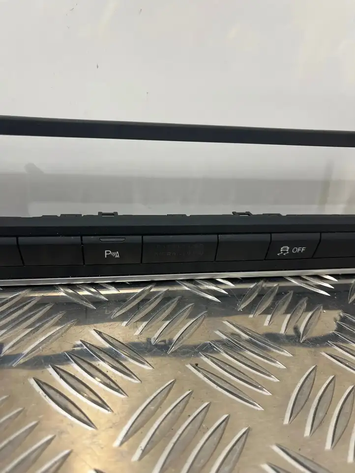 Audi A6 C7 (2011 - 2014) 4G0927137AD Блок кнопок на панели — фото 2