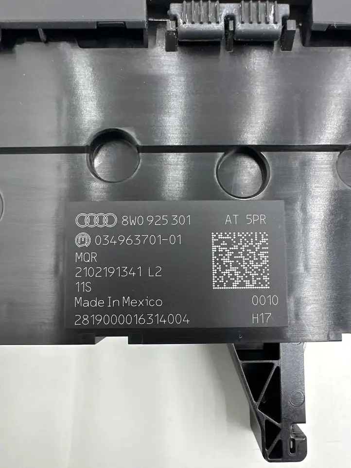 Audi A5 (2016 - ) 8W0925301 Кнопка ESP — фото 7