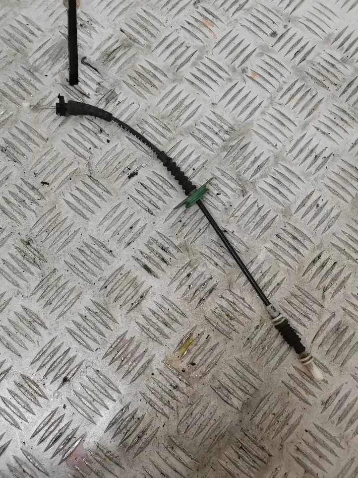 BMW 5 E60 E61 (2004 - 2010) 7064571119702 Трос замка задней двери — фото 1