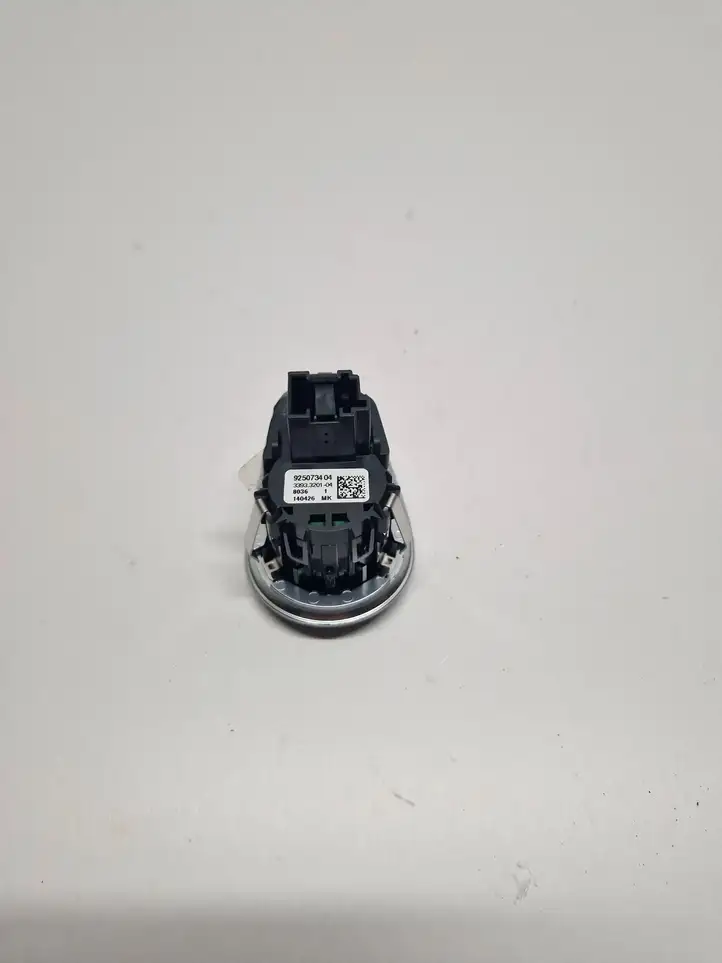 BMW 3 F30 F35 F31 (2012 - 2018) 3393320104 Включатель зажигания и стартера — фото 2