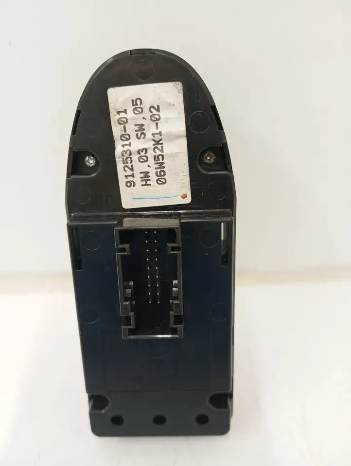 BMW 3 E92 E93 (2005 - 2014) 9125310 Кнопка стеклоподъемников — фото 2