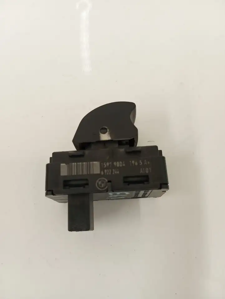 BMW 5 E60 E61 (2004 - 2010) 69222244 Кнопка стеклоподъемников — фото 2