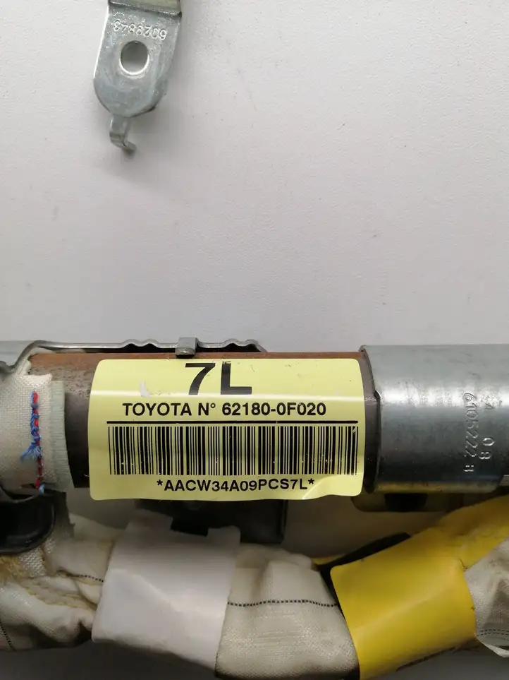Toyota Verso (2009 - 2012) 621800F020 Боковая подушка безопасности шторка — фото 4