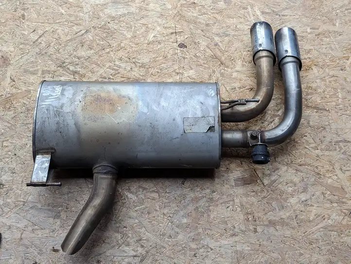 BMW X3 F25 (2010 - 2017)  7606413 Глушитель