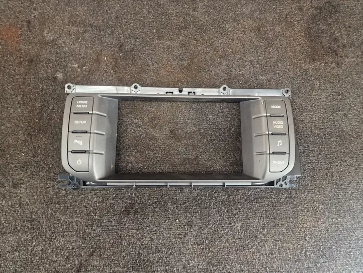 Land Rover Range Rover Evoque L538 (2015 - 2018) EJ3218C858EC Контроллер мультимедийной системы — фото 1