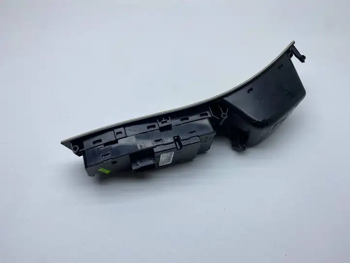 BMW 5 F10 F11 (2009 - 2016) 9238240 Блок кнопок стеклоподъемников — фото 4