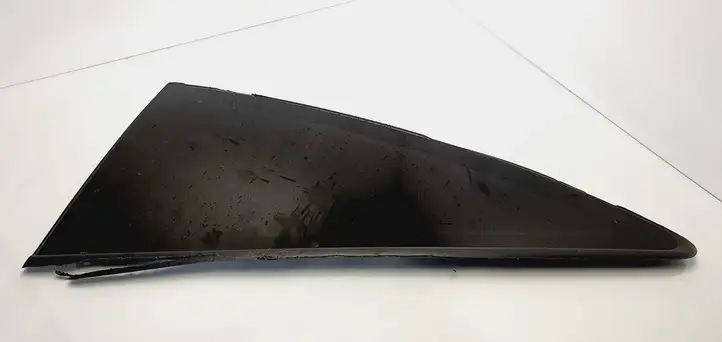 Opel Corsa D (2010 - 2014) Заднее боковое стекло — фото 1